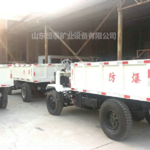 3噸煤礦用防爆無(wú)軌膠輪車(chē)