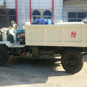 3噸煤礦用防爆無(wú)軌膠輪車(chē)